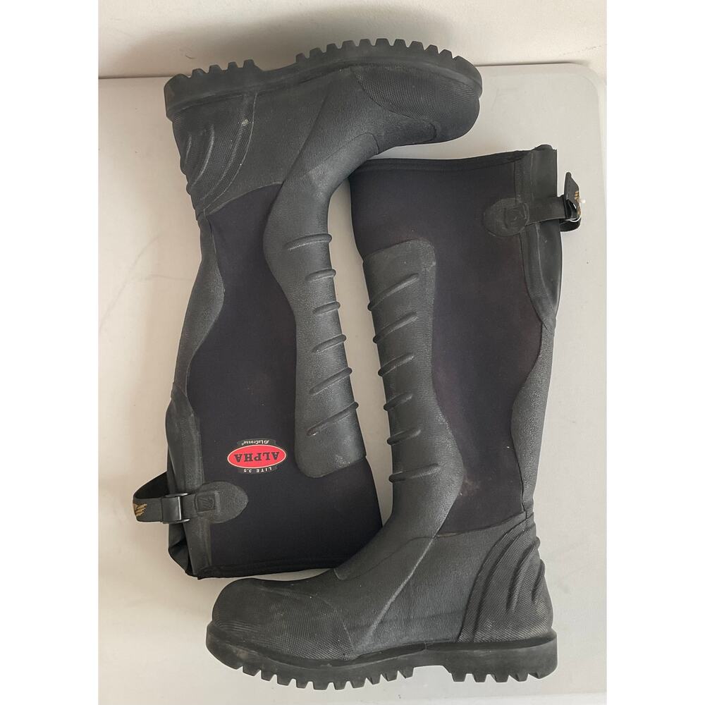 LaCrosse Men’s Alpha Lite Waterproof Black Rubber Boots Size 8
